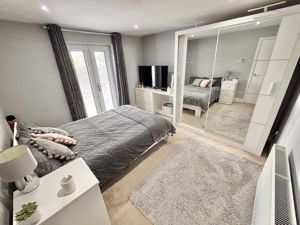Bedroom- click for photo gallery